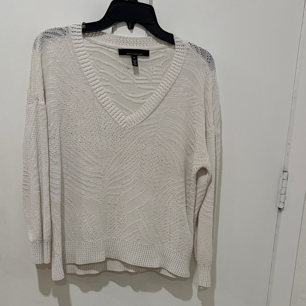 WH /BM pointelle  V-Neck Sweater